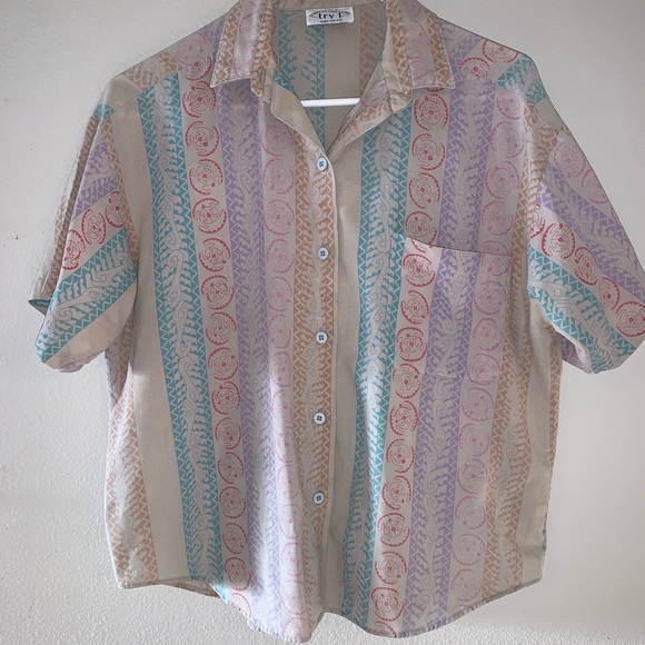 Try 1 beige button down - Picture 8 of 9